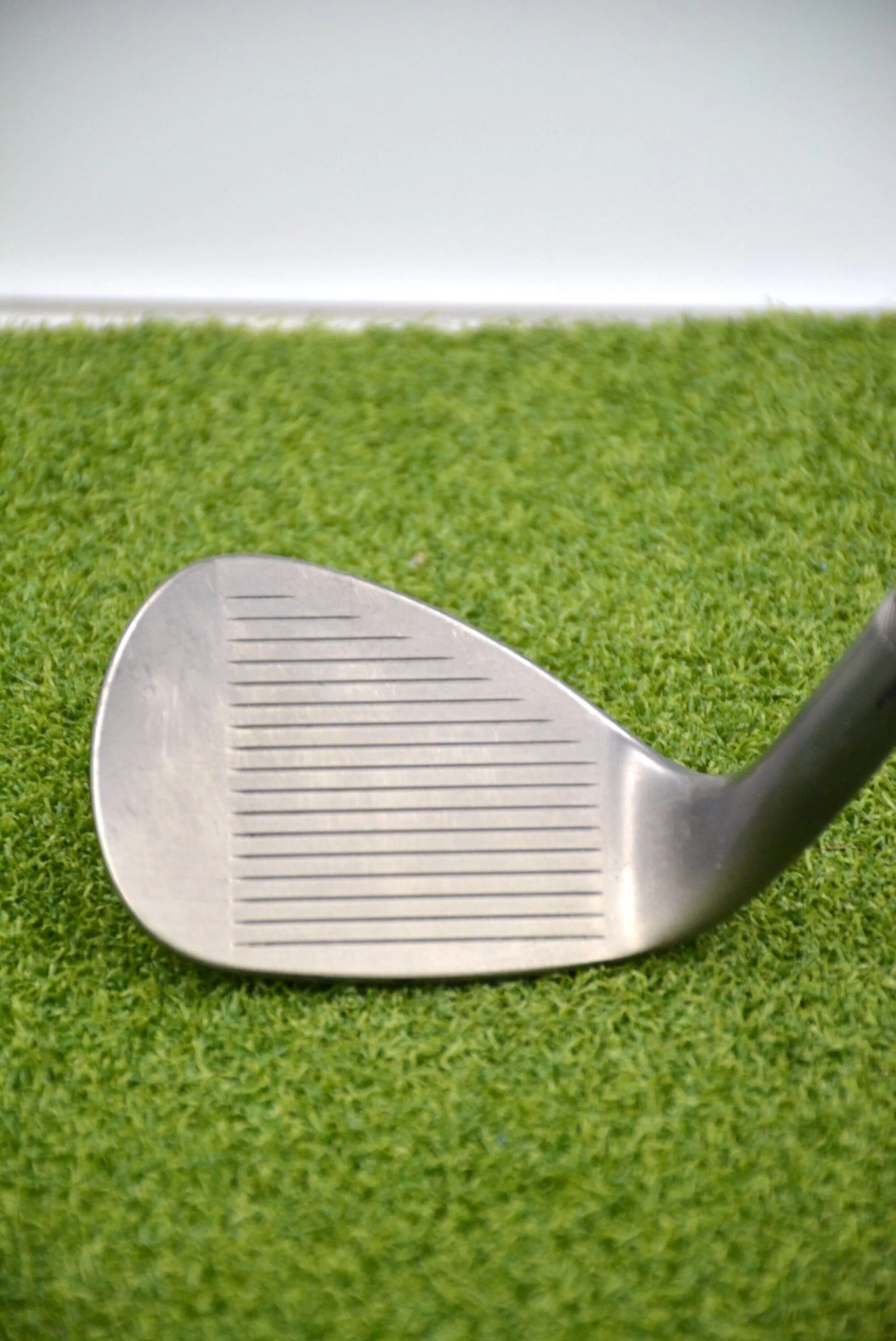 GolfRoots Titleist Vokey SM6 Jet Black K Grind 60 Degree Wedge Wedge Flex 4 GolfRoots Titleist Vokey SM6 Jet Black K Grind 60 Degree Wedge Wedge Flex - Image 2