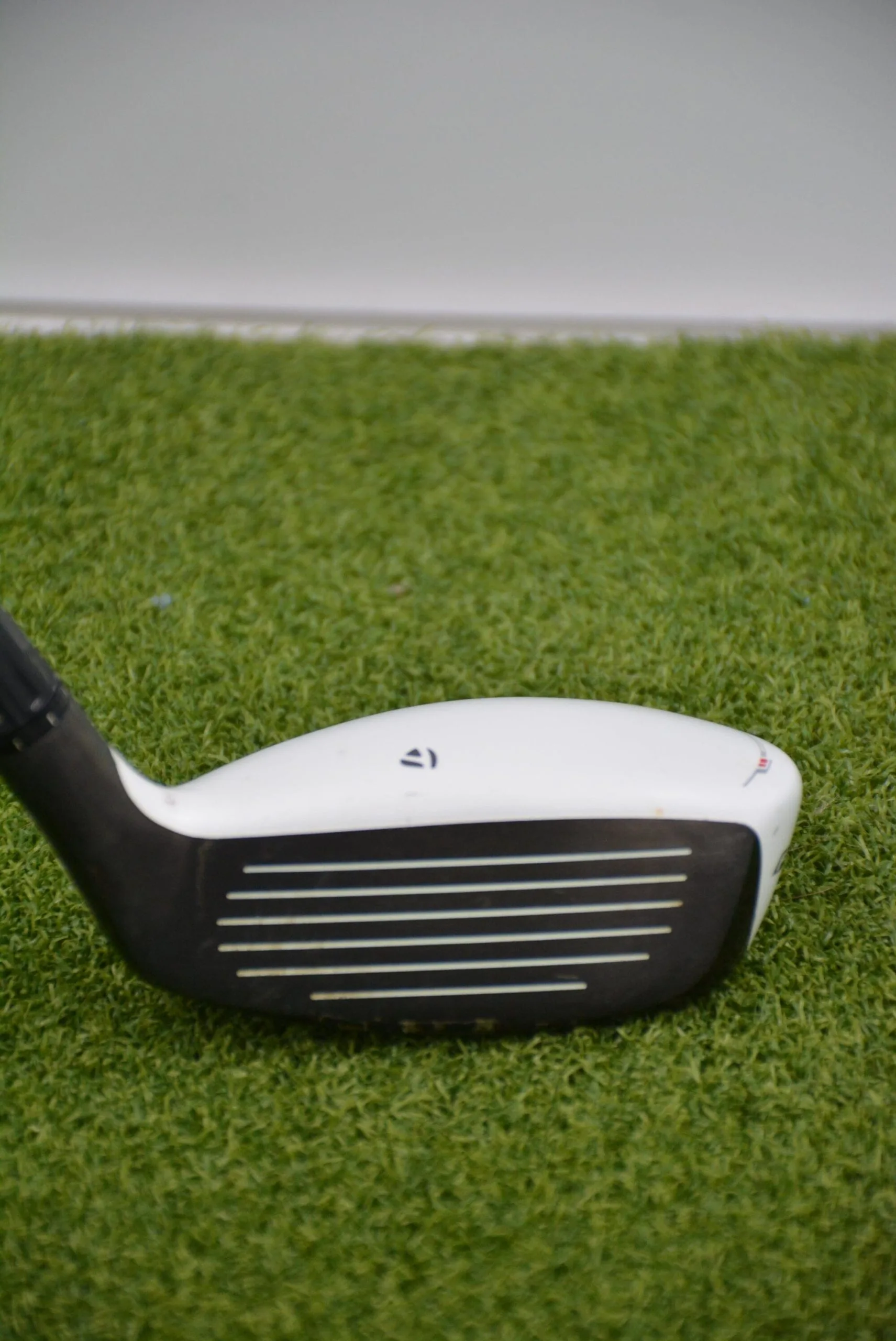 GolfRoots Lefty TaylorMade Rescue 3 Hybrid S Flex 5 GolfRoots Lefty TaylorMade Rescue 3 Hybrid S Flex - Image 3