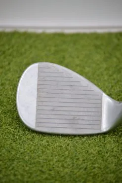 GolfRoots Women's Cleveland CG15 Tour Zip 46 Degree Wedge Wedge Flex -Men's CLUBS Shop B3BF3AB1 6EAF 4567 945F 97E88E74A212