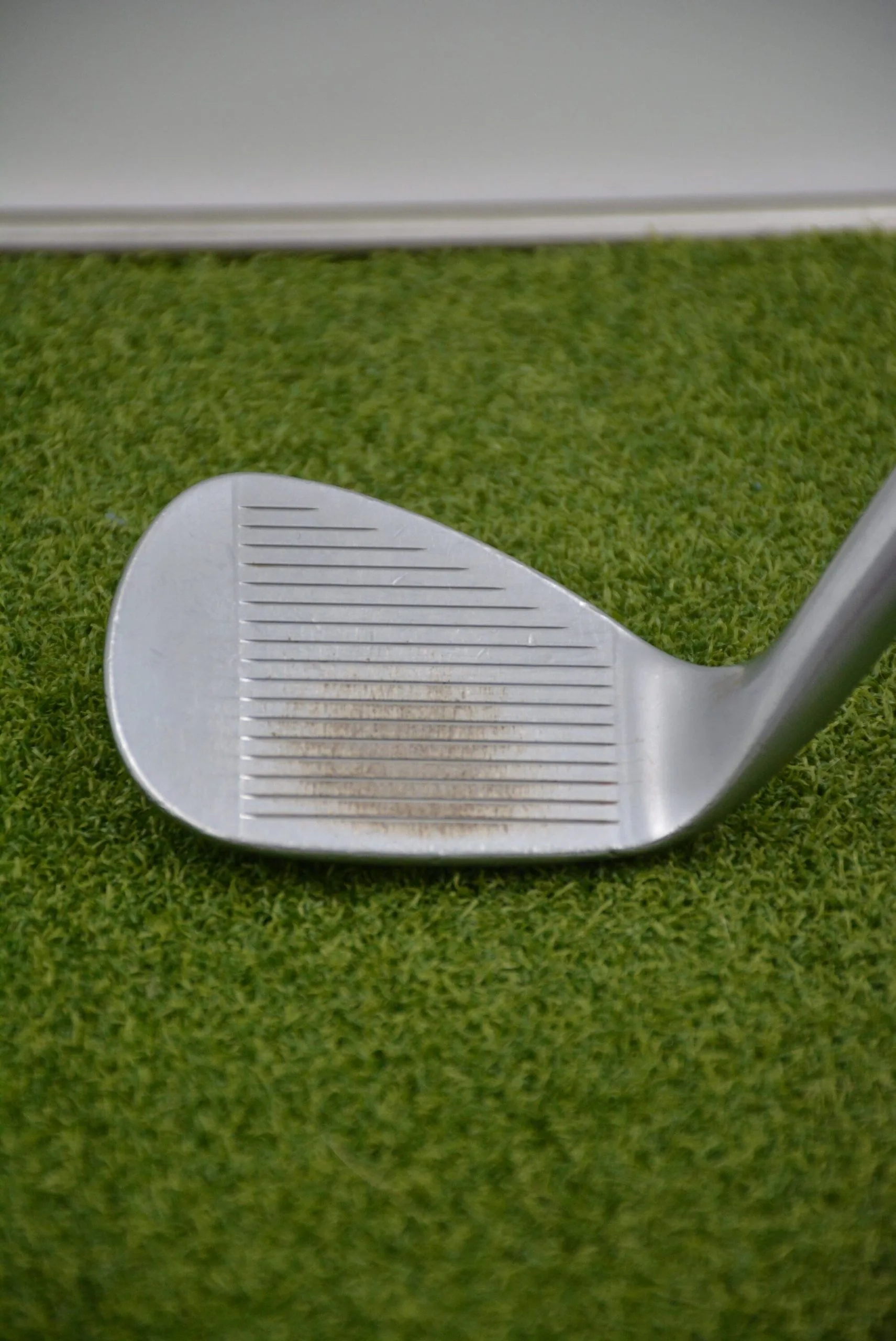 GolfRoots Titleist Vokey SM8 56 Degree Wedge S Flex 4 GolfRoots Titleist Vokey SM8 56 Degree Wedge S Flex - Image 2