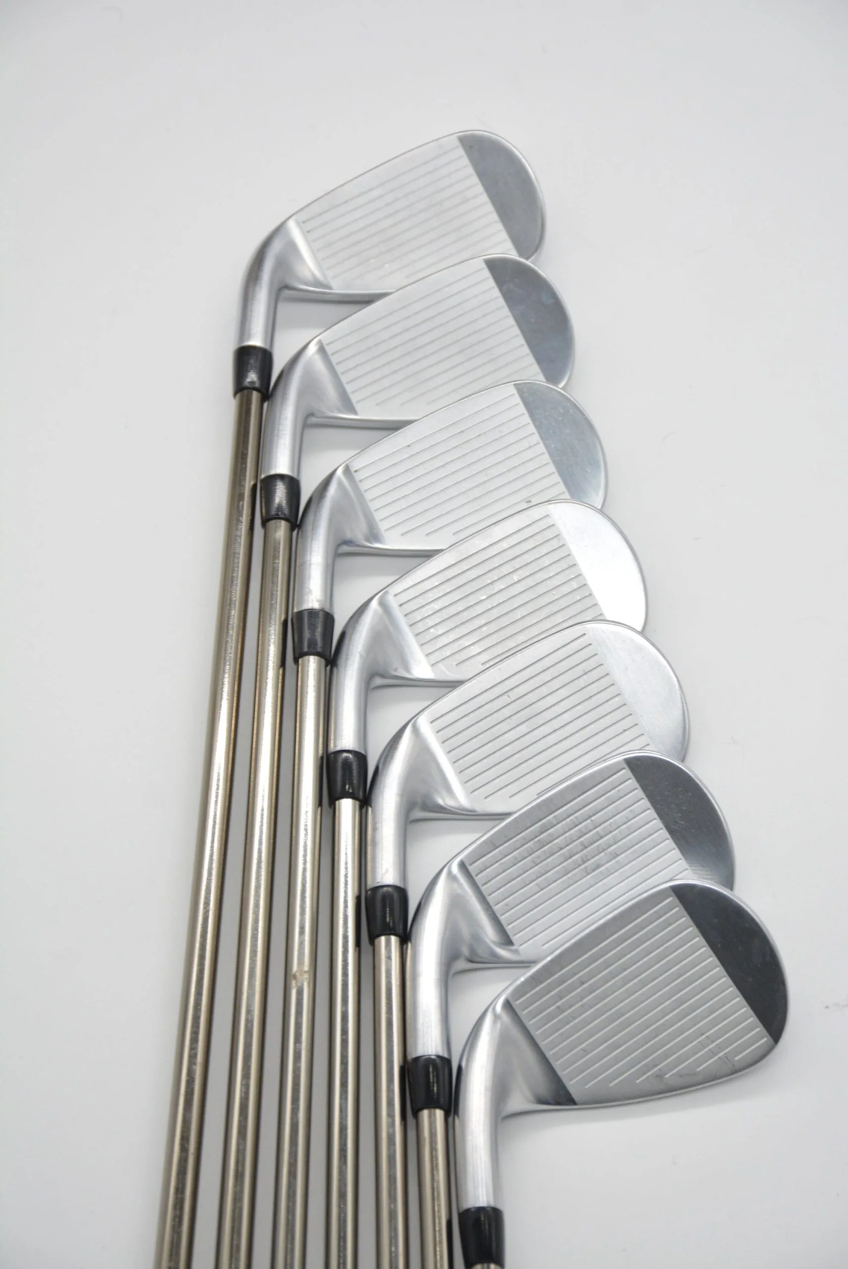 GolfRoots Titleist T400 5-AW Iron Set S Flex 5 GolfRoots Titleist T400 5-AW Iron Set S Flex - Image 3